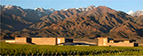 Imagen de bodega en la montaña para wine tours